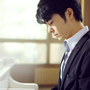 中国美女裸体舞AAAAA级
